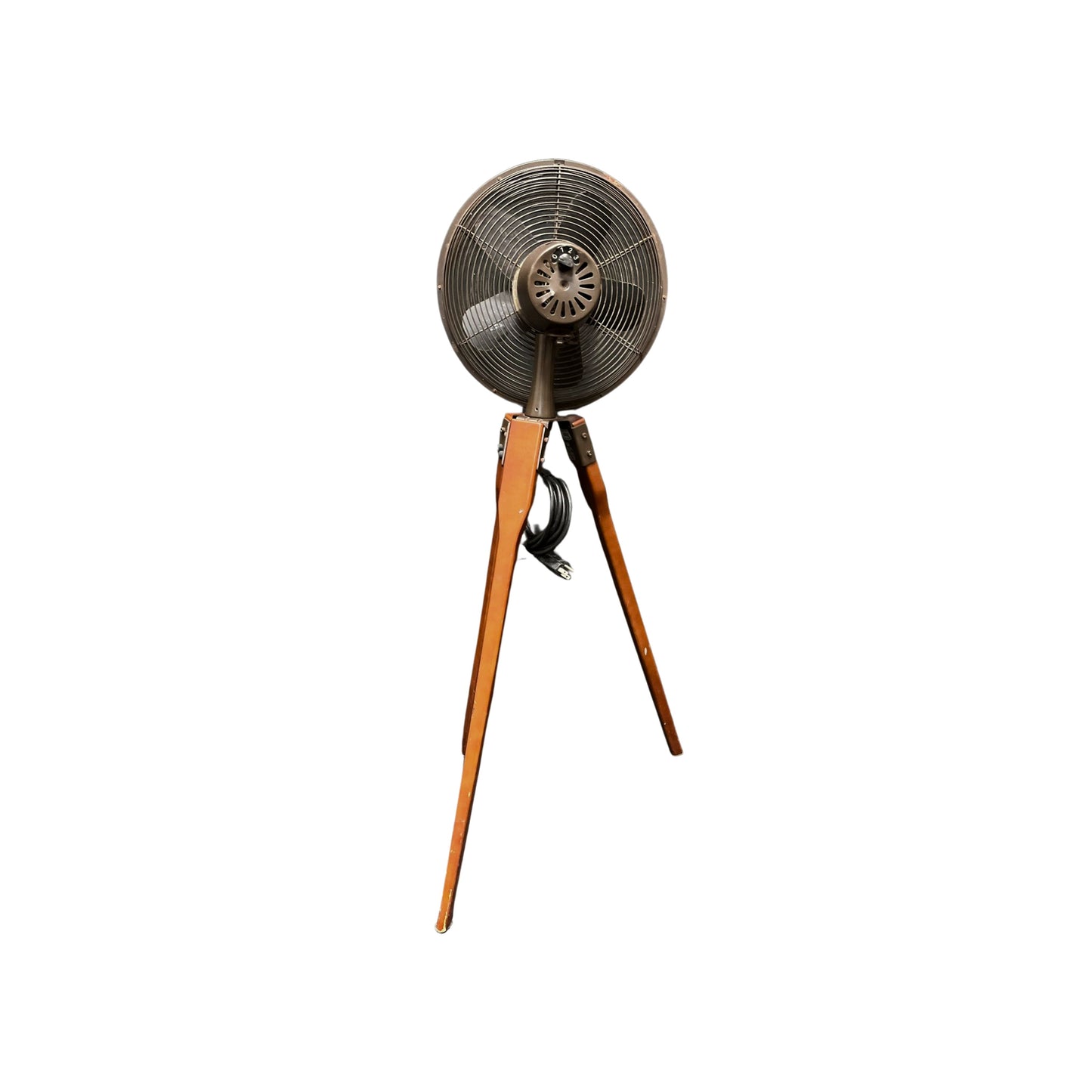 Fanimation Fan - FP8014OB - Arden - 3 Blade Portable Fan, in need of repairs. Unknown conditions, but worth the repair!
The Arden by Fanimation performs double duty, combining functionality with aesthetics. The Walnut legs and the fans Oil Rubbed Bronze finish recall the clean and classic lines of an architect's tripod, dovetailing nicely with transitional as well as classic décor. The Arden stands just under 44 inches high (including grill). A three-speed rotary switch provides a trio of comfort