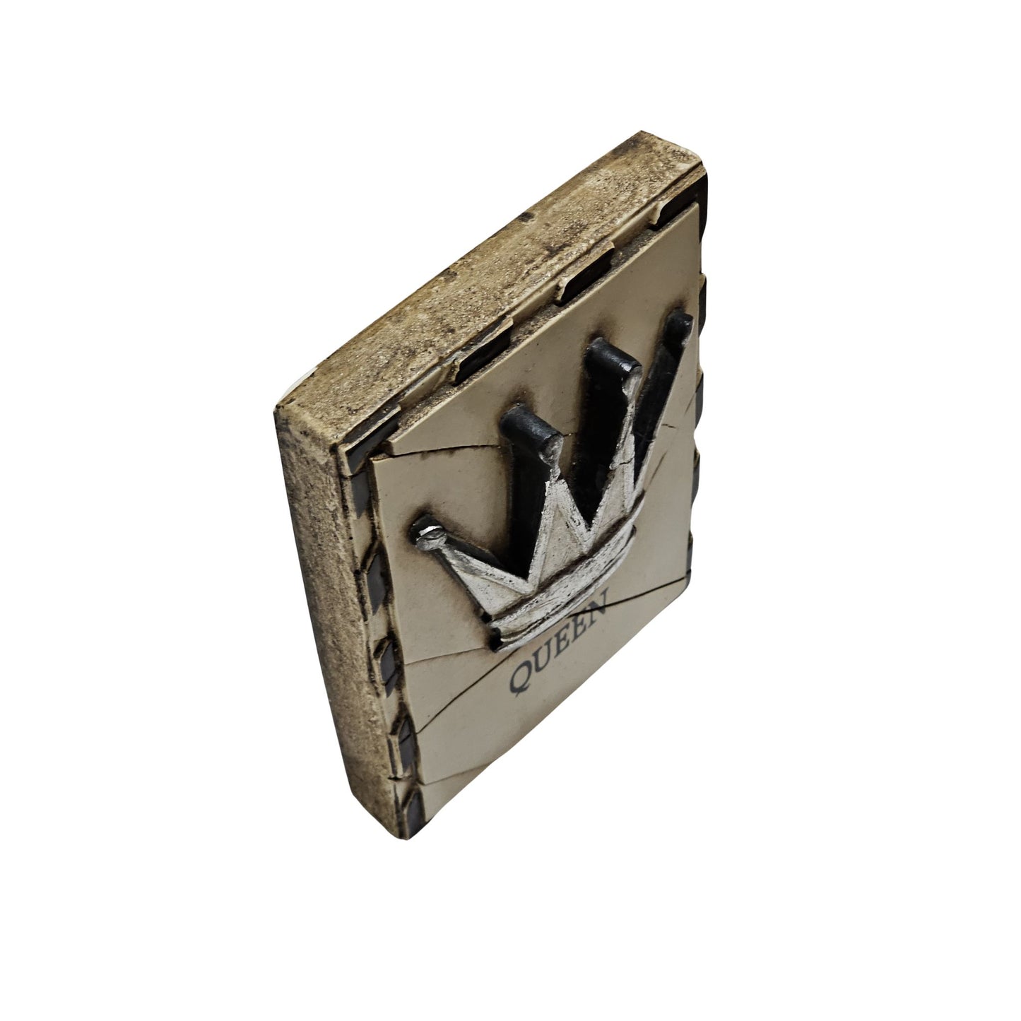 Behold, the regal Sid Dickens Memory Block T-25 "Queen" Crown. Fit for royalty, this stunning piece will reign supreme in any space with its lavish design and majestic charm.