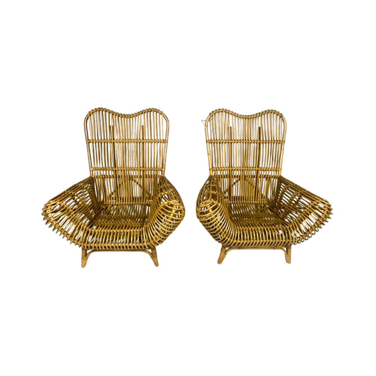 Front view of a pair of Ibolili rattan chairs with round backrest on a white background