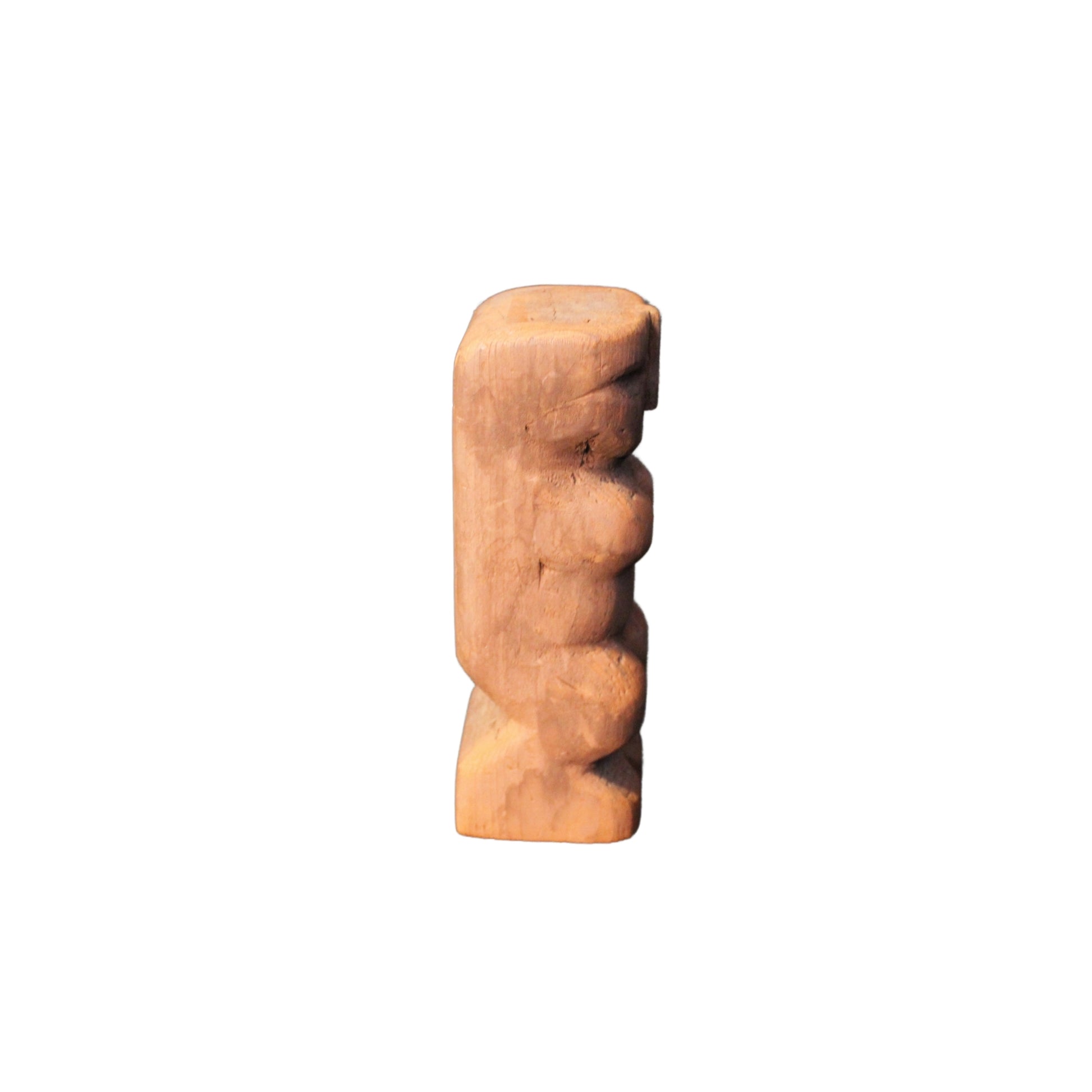Get ready to add some island vibes to your home with this vintage Hawaiian tiki statue carved from a solid block of wood, raw and unfinished. Perfect for any bar, man cave, she shed, outdoor hangout, or just to add some quirky decor