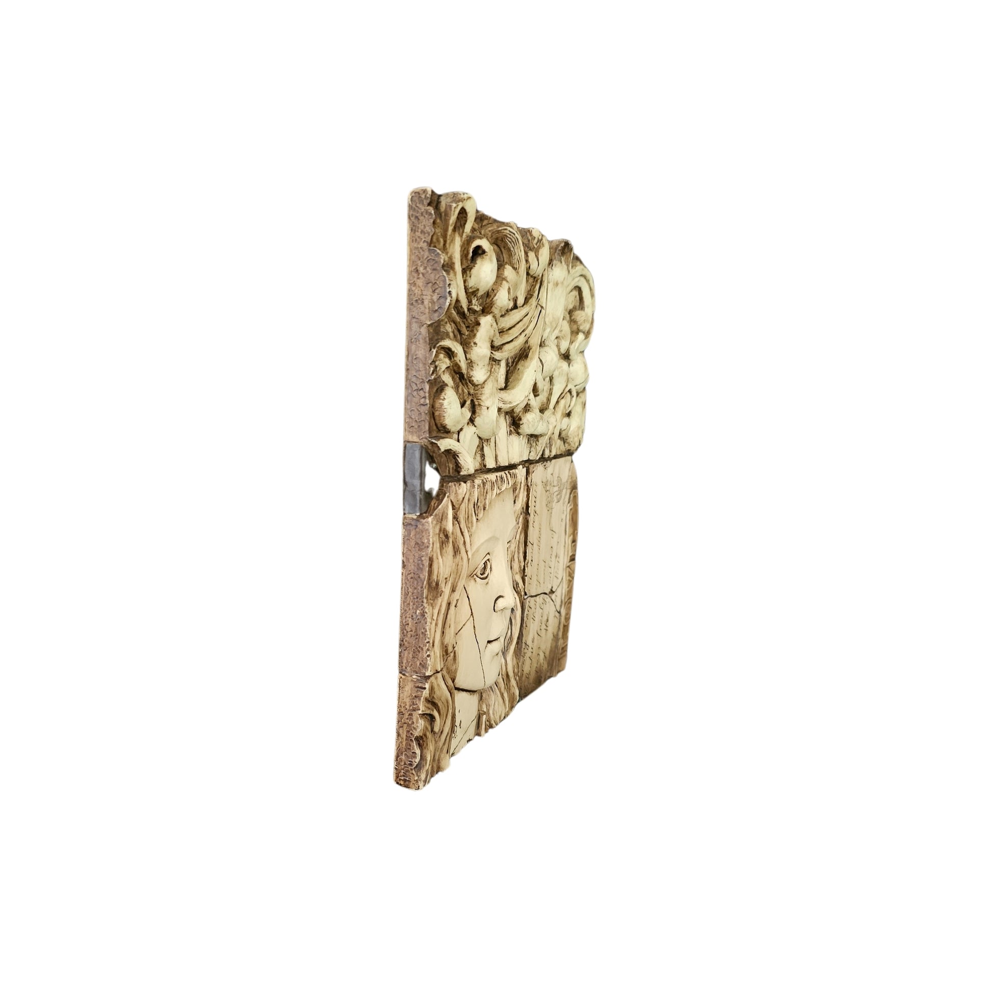 Get ready to fall in love with Sid Dickens' inspired "Maiden Love" wall plaque, featuring a Renaissance twist. Don't miss out on this playful piece that will add a quirky touch to any wall