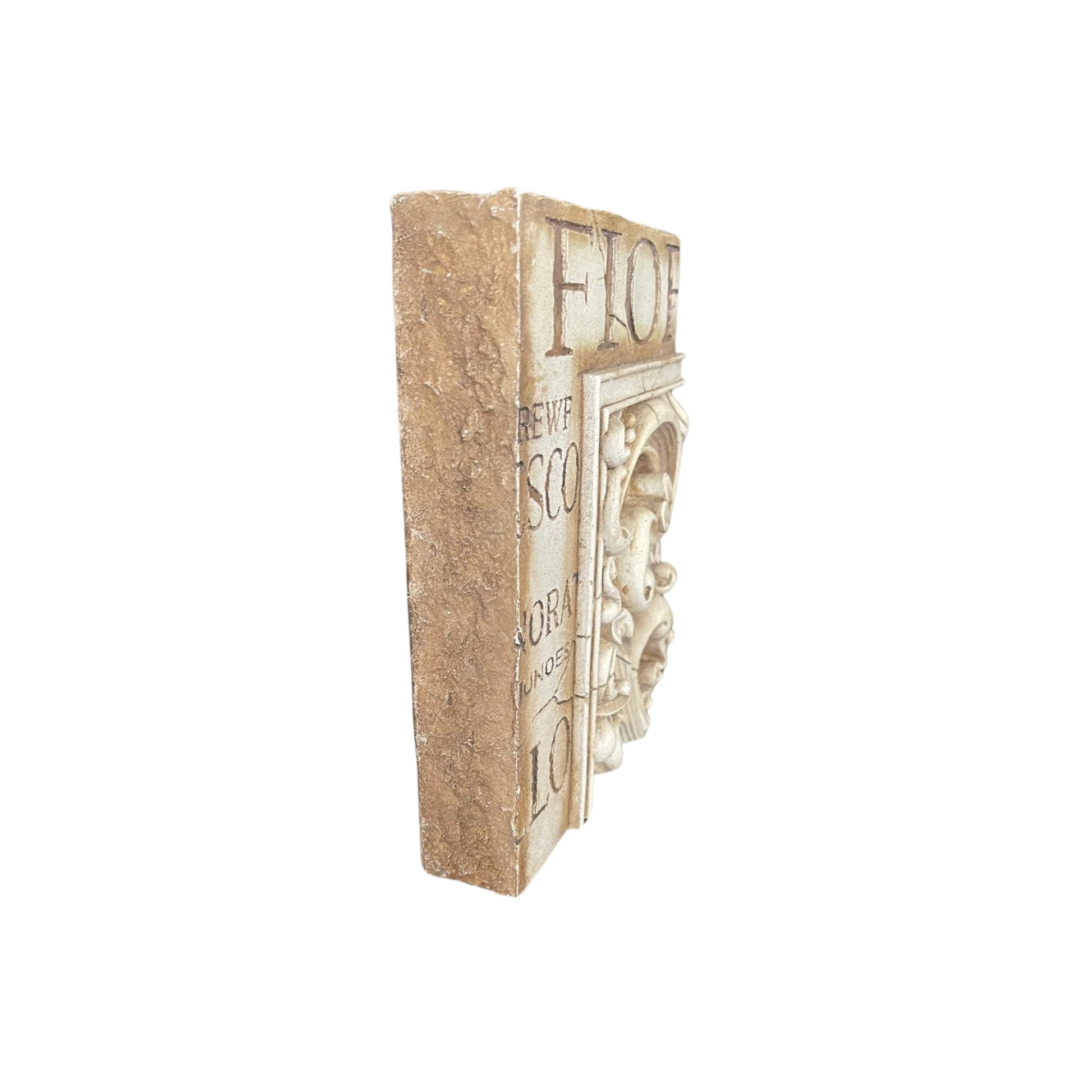 For a touch of whimsy and fun, indulge in this Sid Dicken-inspired "Fior" memory block.