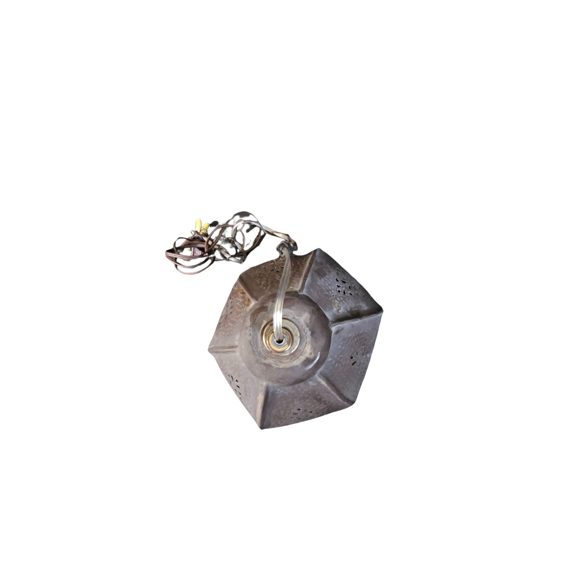 This cool Moroccan pendant light has a vintage vibe, perfect for pairing with any style - Moroccan, rustic, boho, or Midcentury (or a mashup of all of them!) - and will totally steal the spotlight. &nbsp; &nbsp;