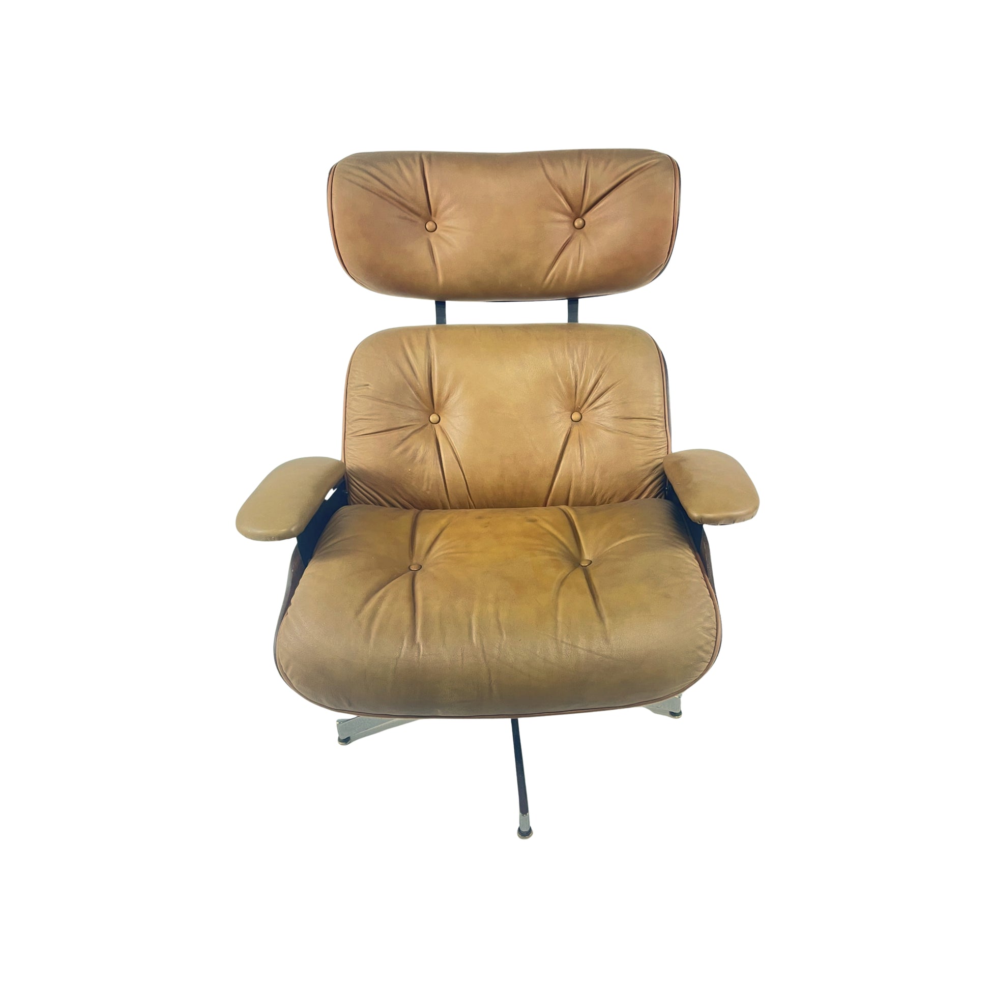 Eames_Style_Lounge_Chair_tan