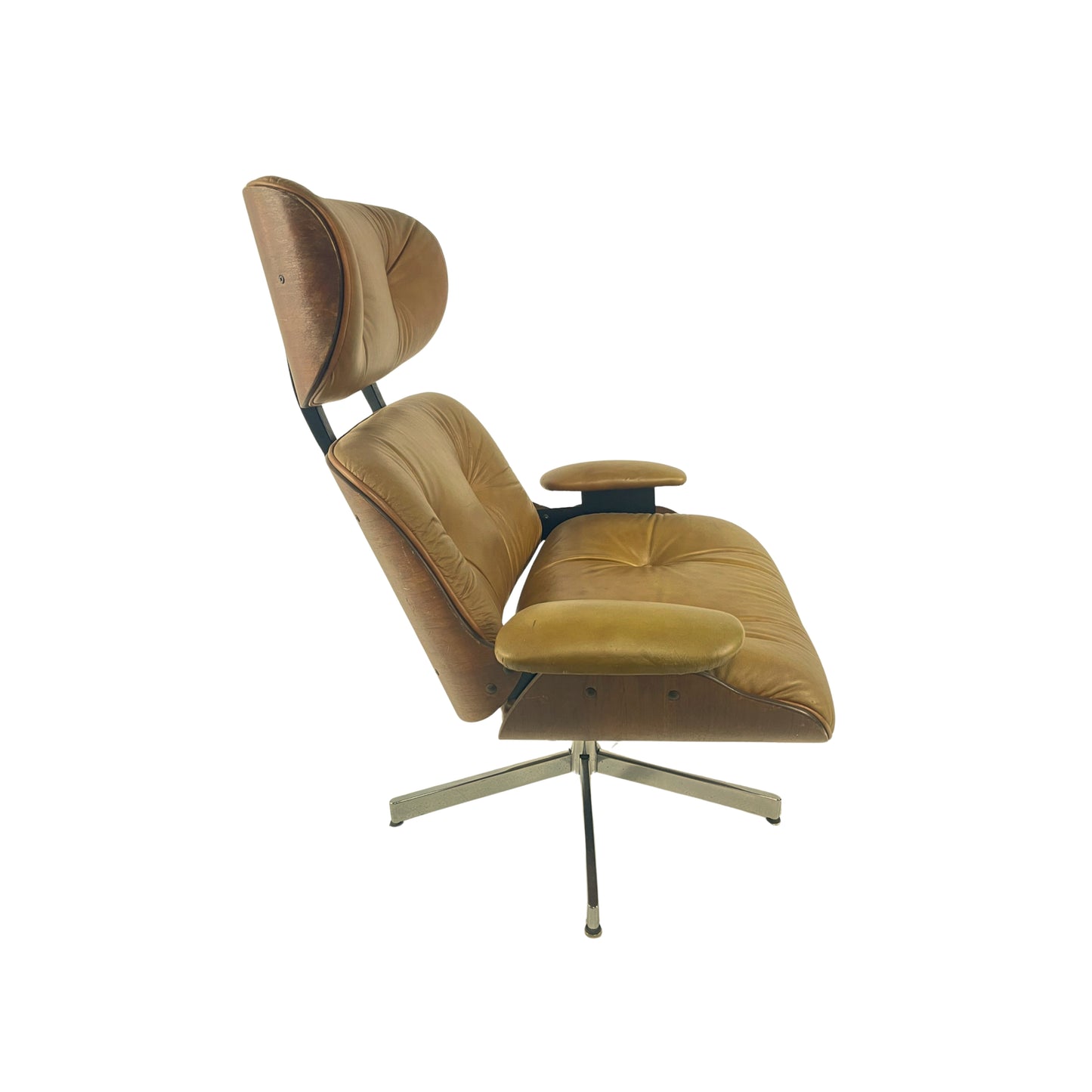 Eames_Style_Lounge_Chair_tan